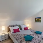 Galicija Appartamento Milna (Brac)